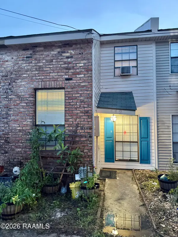 112 S Saint Pierre Street, Broussard, LA 70518