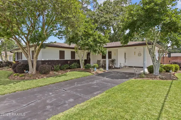 102 Bradford Drive, Carencro, LA 70520