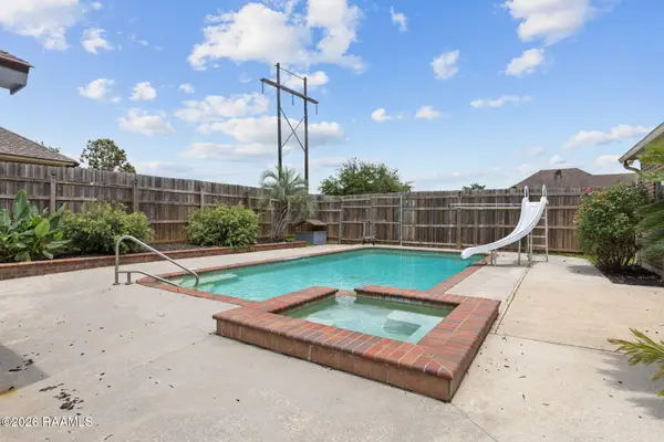 200 Rue Saint Barts Street, Youngsville, LA 70592