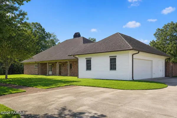 6021 Mermentau Drive, Youngsville, LA 70592