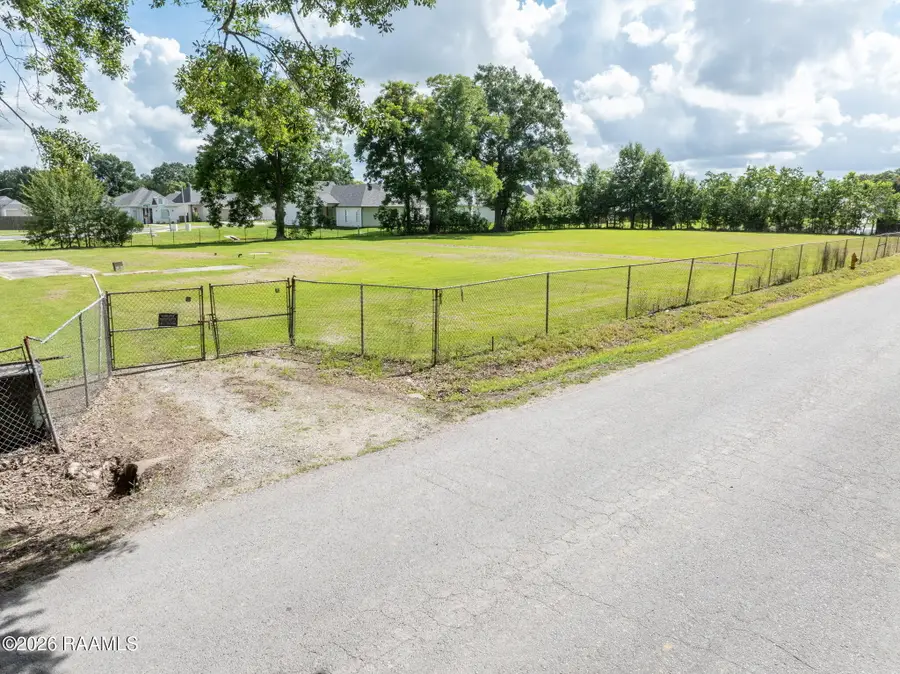 113 Des Jacques Road, Lafayette, LA 70506 - #3