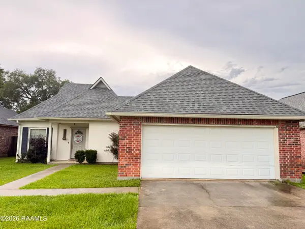 117 Katy Beth Drive, Youngsville, LA 70592