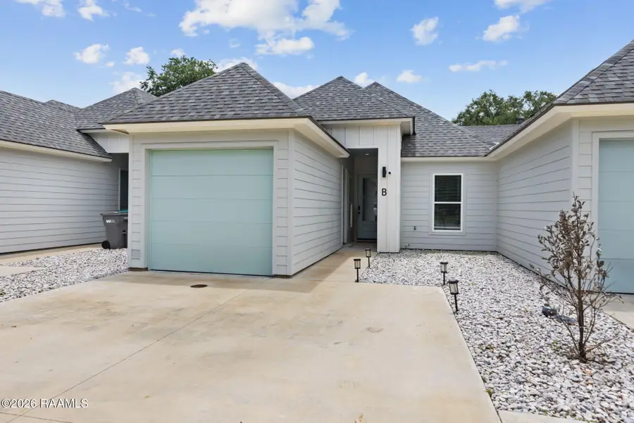 300 Avenue B #B, Broussard, LA 70518 - #2