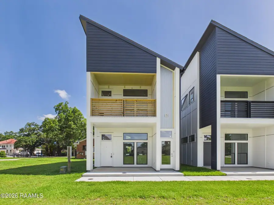 1120 S Washington Street #102&202, Lafayette, LA 70501 - #2
