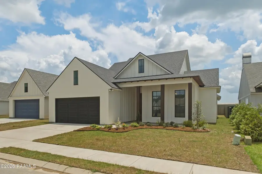 205 Queenstown Avenue, Youngsville, LA 70592 - #2