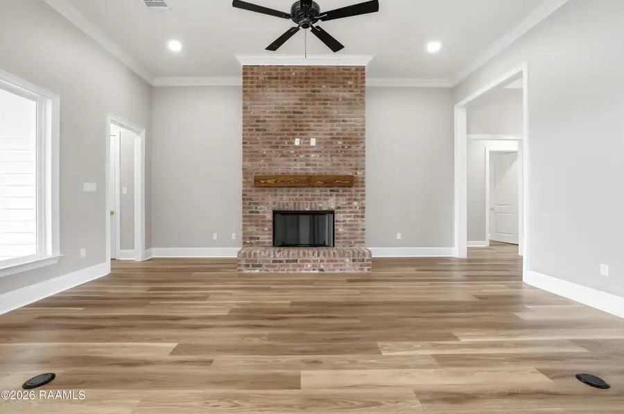 205 Queenstown Avenue, Youngsville, LA 70592 - #3
