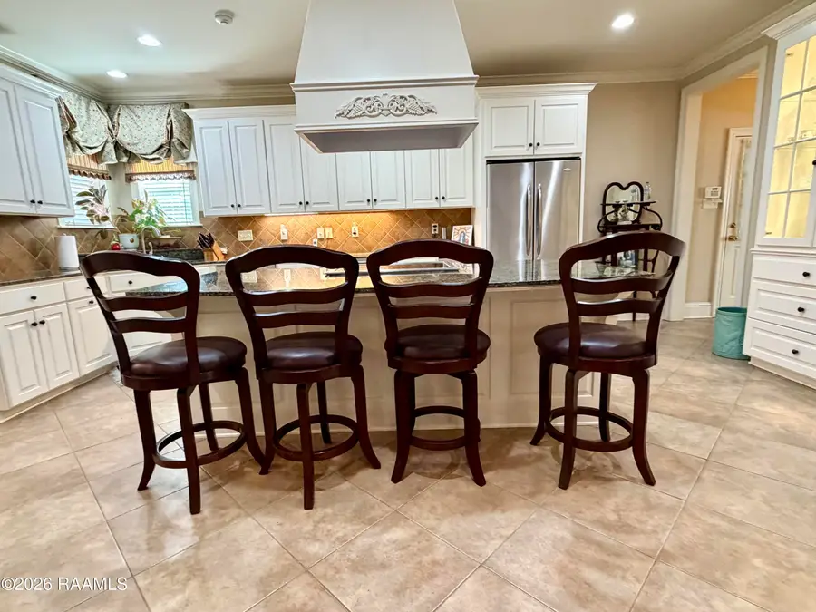 7 Steamboat Bnd Bend, New Iberia, LA 70563 - #3