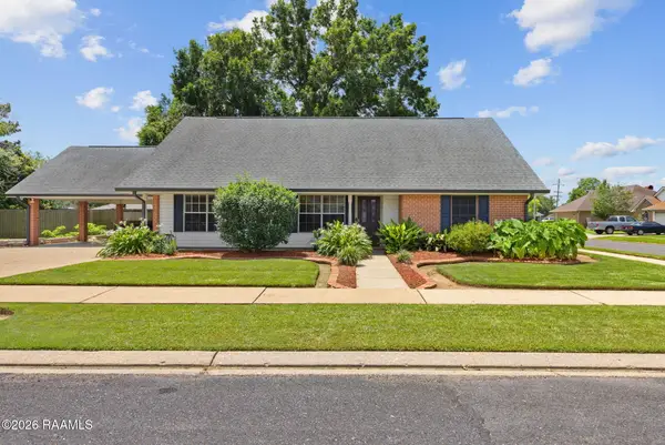 400 Rue Colombe, Carencro, LA 70520