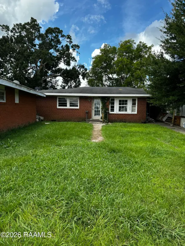518 & 520 E Main Drive, Grand Coteau, LA 70541
