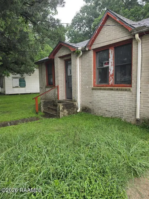 709 S East Street, Abbeville, LA 70510