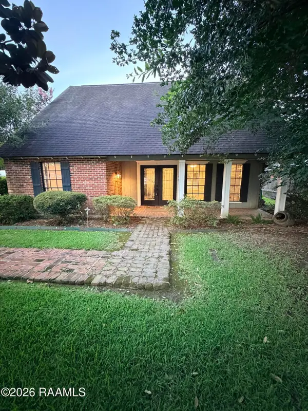 108 School Street, Youngsville, LA 70592
