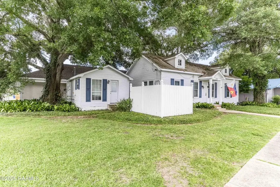 1712 Charity Street, Abbeville, LA 70510 - #2