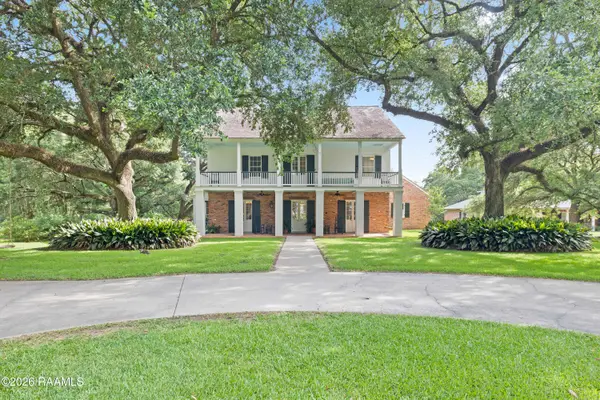 1005 Loreauville Road, New Iberia, LA 70563
