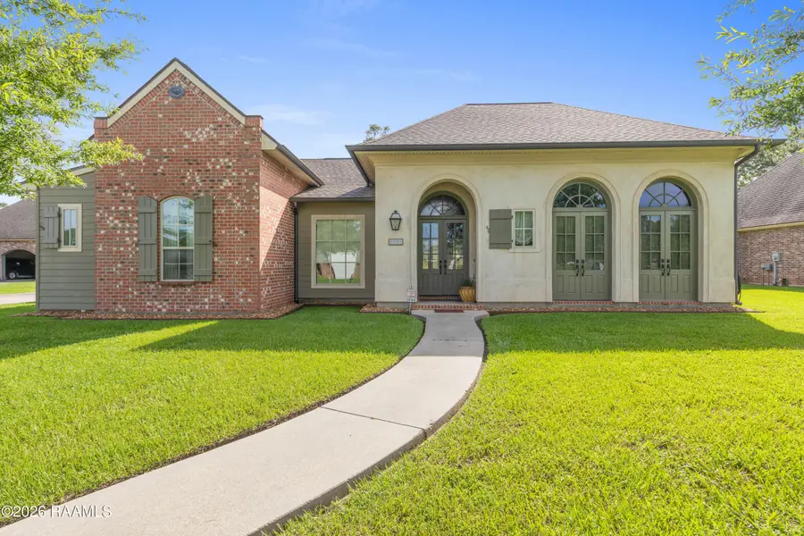 1044 Angelwood Circle, Breaux Bridge, LA 70517 - #2