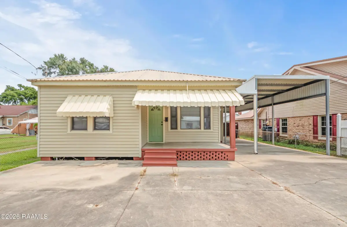 715 Robert Street, Breaux Bridge, LA 70517 - #1