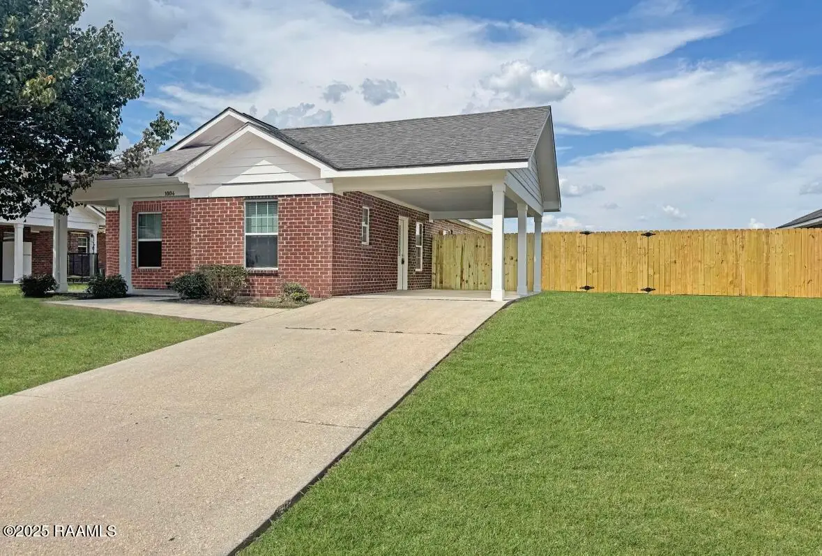 1000 West End Drive, New Iberia, LA 70560 - #1