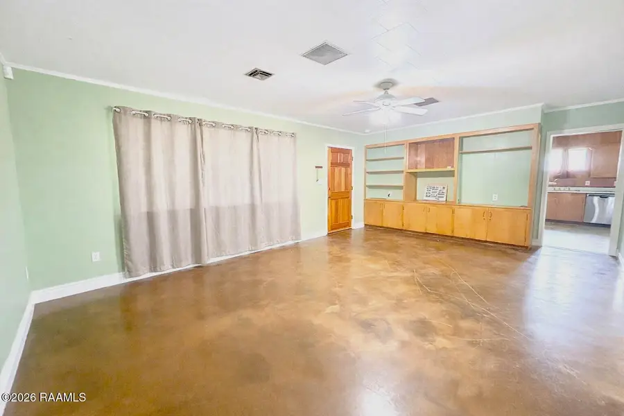 800 E F Street, Rayne, LA 70578 - #3