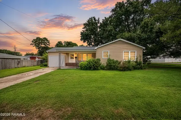 111 E Henry Street, Rayne, LA 70578
