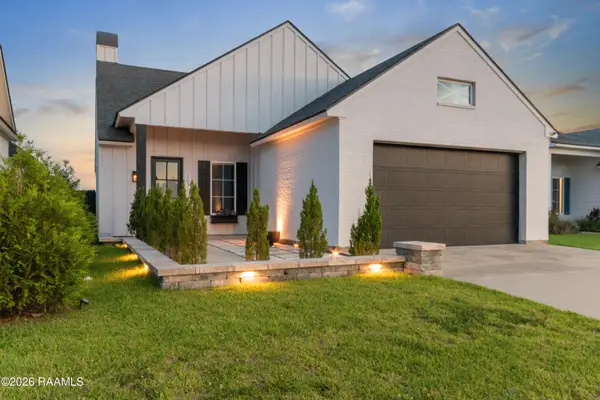 207 Queenstown Avenue, Youngsville, LA 70592
