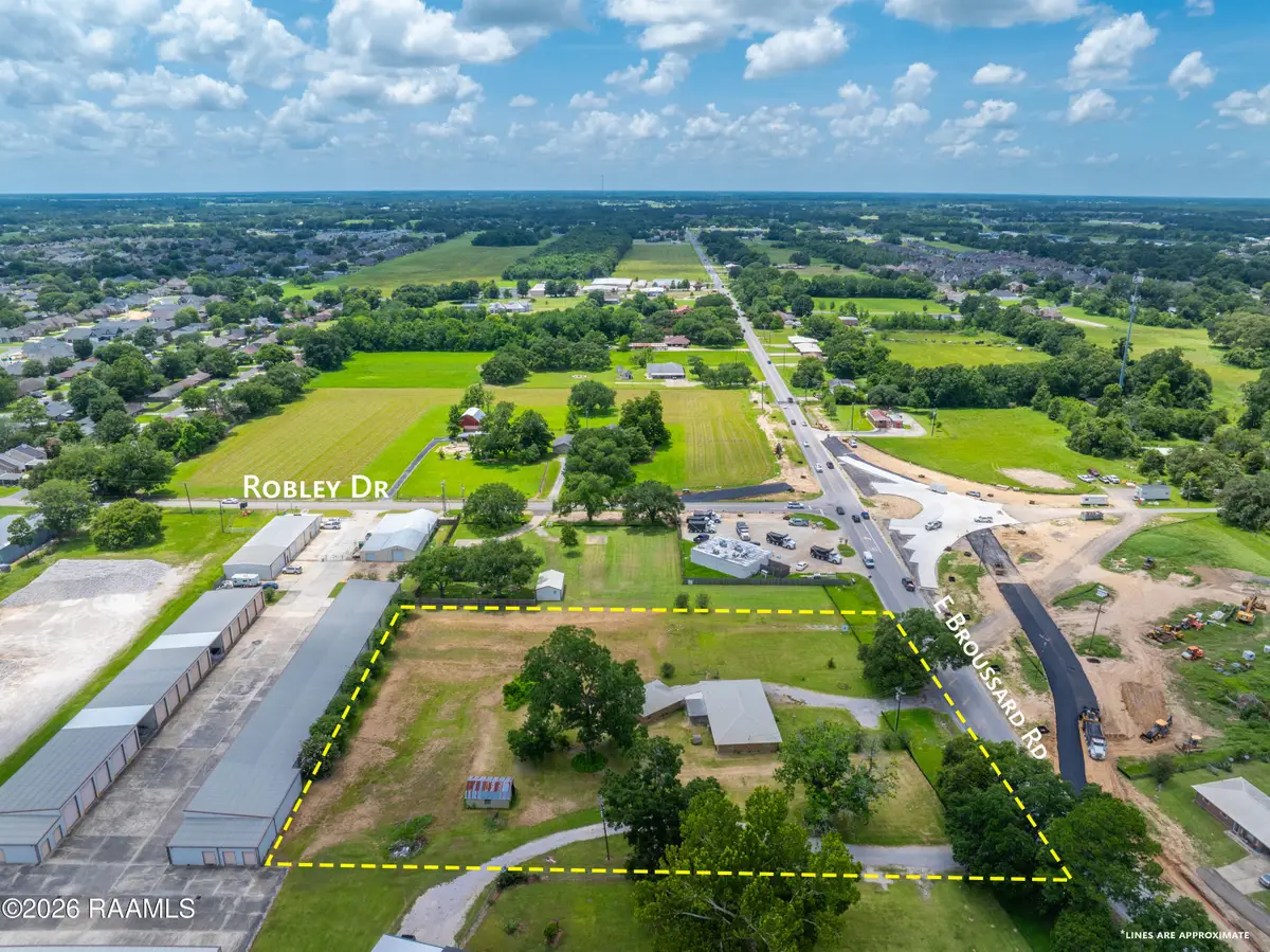 614 & 616 E Broussard Road, Lafayette, LA 70503 - #1