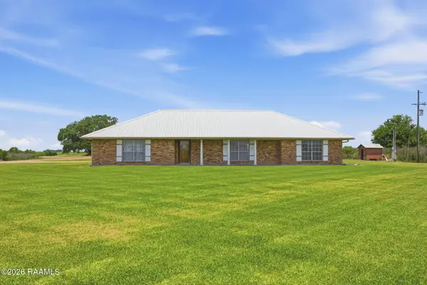 7228 Elie Benoit Road, Gueydan, LA 70542