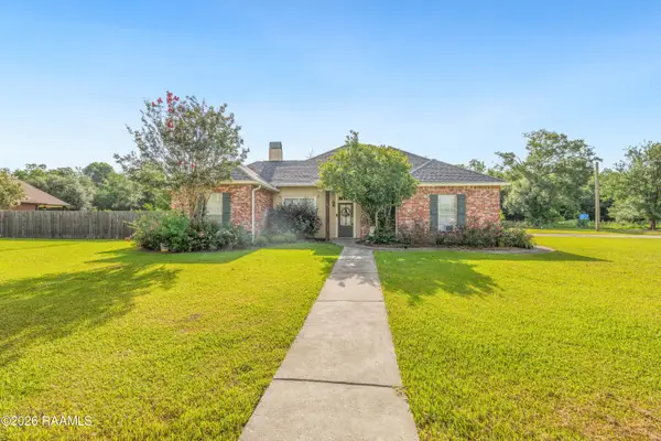 300 Bridgeport Lane, Carencro, LA 70520