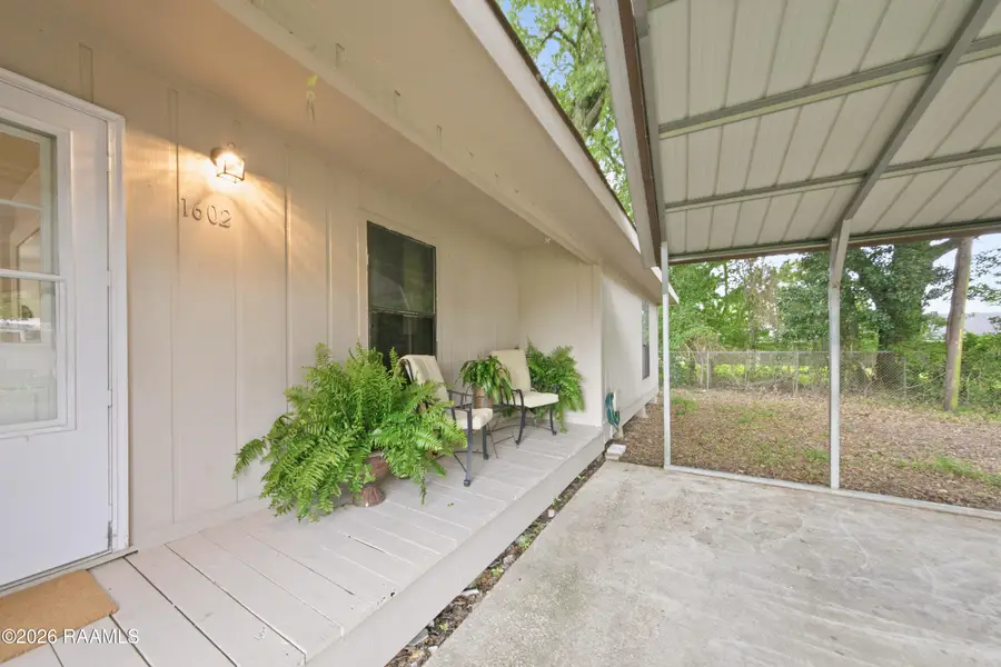 1602 Blue Street, Opelousas, LA 70570 - #2