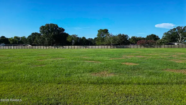 106 Cypress Ridge Road, Broussard, LA 70518