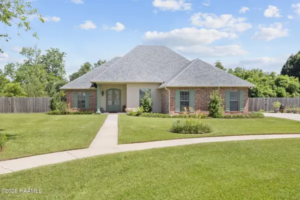1014 Ashford Circle, Breaux Bridge, LA 70517