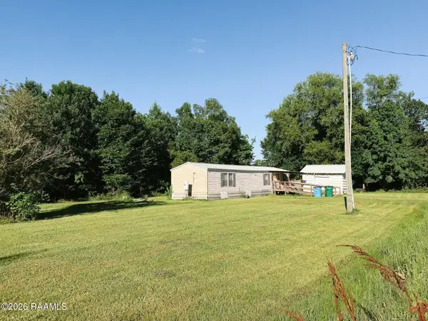 1112 Weatherford Drive, Breaux Bridge, LA 70517