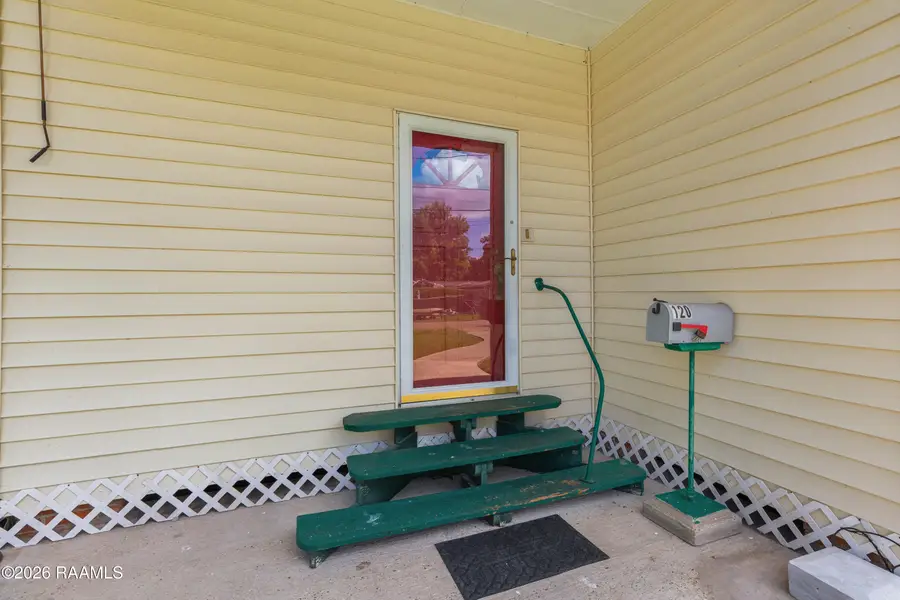 120 Bayouview Drive, Franklin, LA 70538 - #3