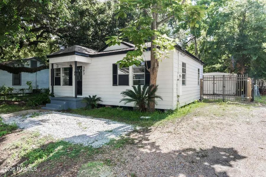 303 Thelma Drive, Lafayette, LA 70506 - #2