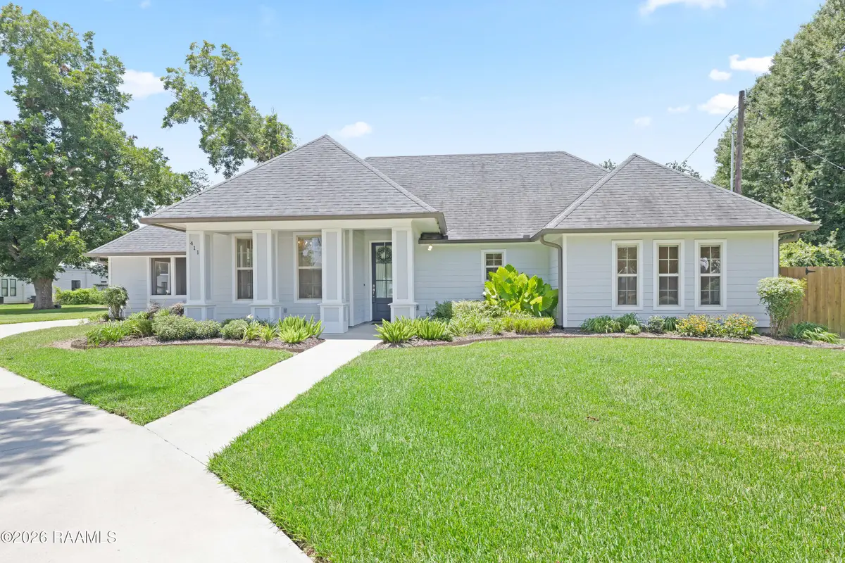 411 W Main Street, Broussard, LA 70518 - #1