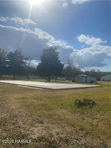 117 James Clark Road, Plaucheville, LA 71362