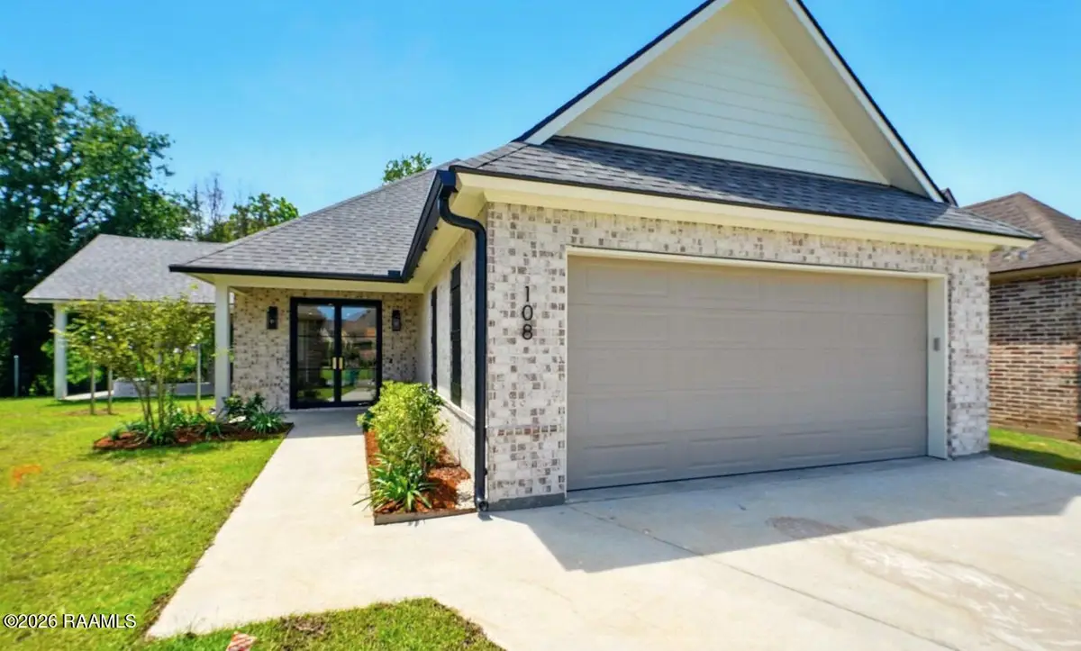 108 Meadowbrook Drive, Broussard, LA 70518 - #1