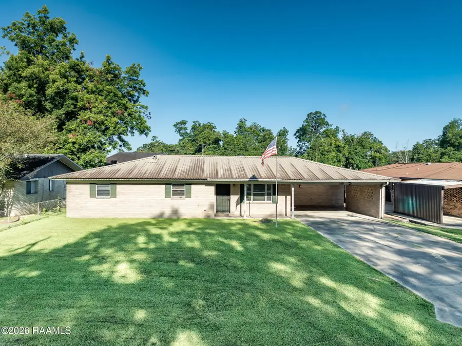 110 Ernest Street, Ville Platte, LA 70586 - #2