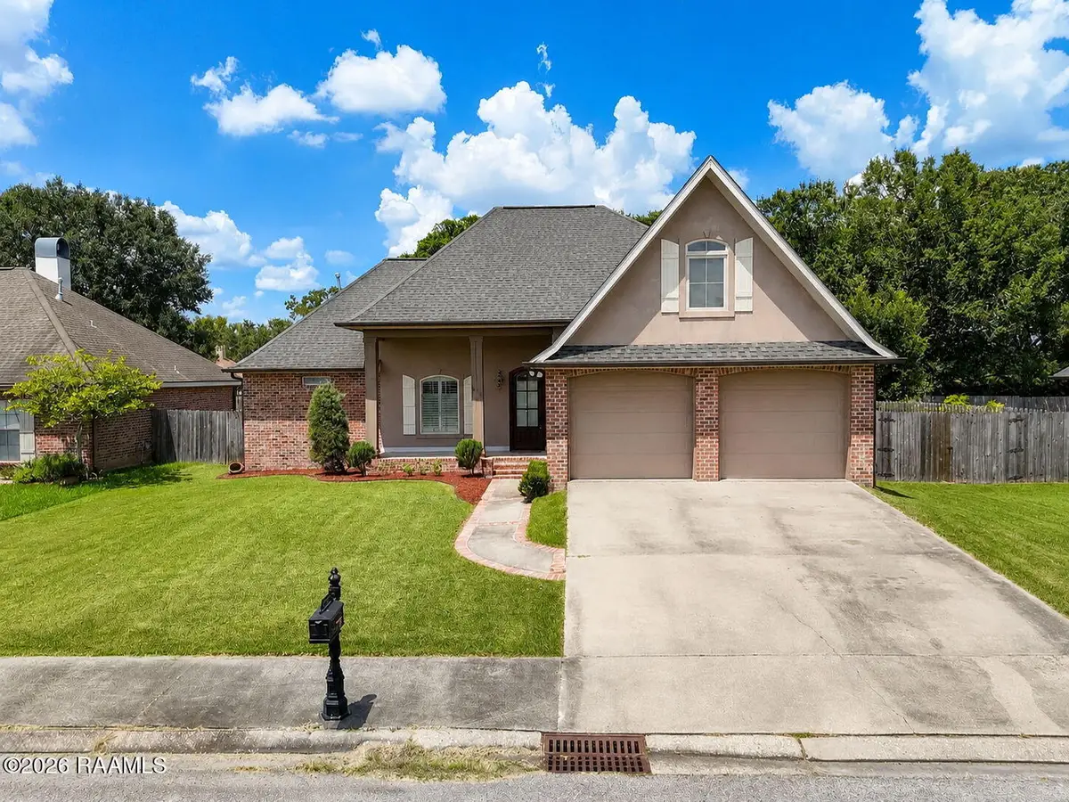 614 Southlake Circle, Youngsville, LA 70592 - #1