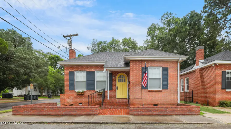 127 & 129 Center Street, New Iberia, LA 70560 - #2