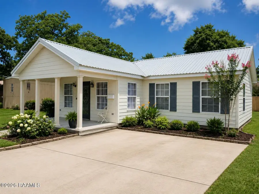 202 Fontelieu Drive, New Iberia, LA 70560 - #2