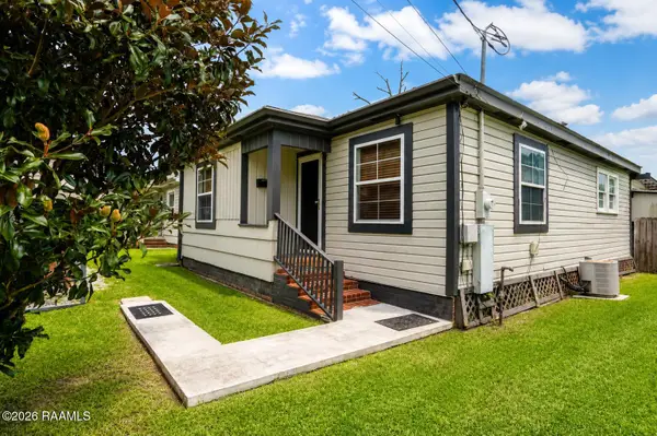 305 1/2 Henry Street, New Iberia, LA 70563