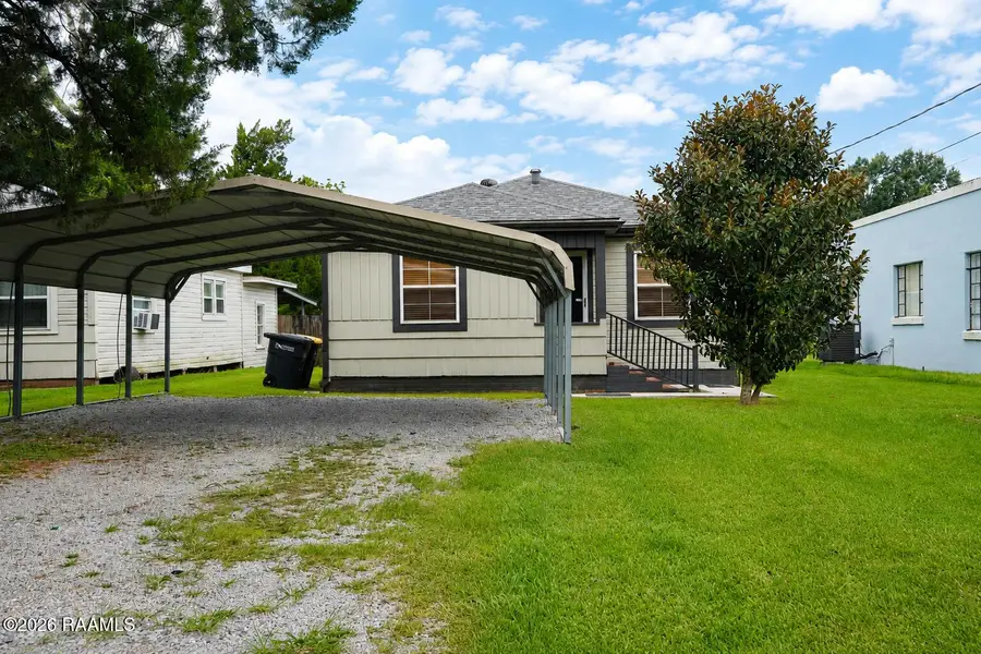 305 1/2 Henry Street, New Iberia, LA 70563 - #2