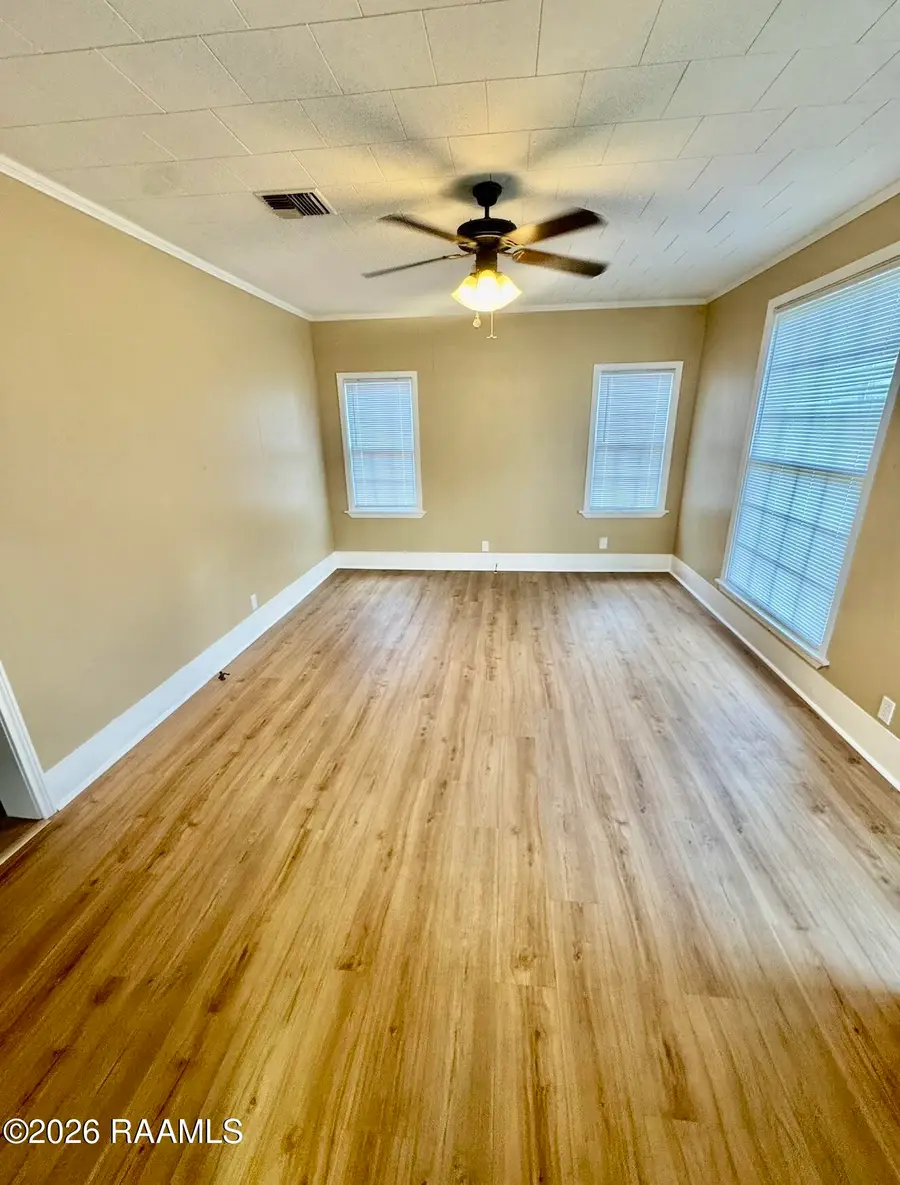211 Lafayette Street, Broussard, LA 70518 - #2