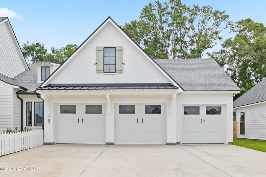 205 Grand Oak Drive, Broussard, LA 70518 - #3