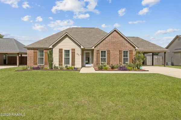 208 Landsdowne Way, Carencro, LA 70520