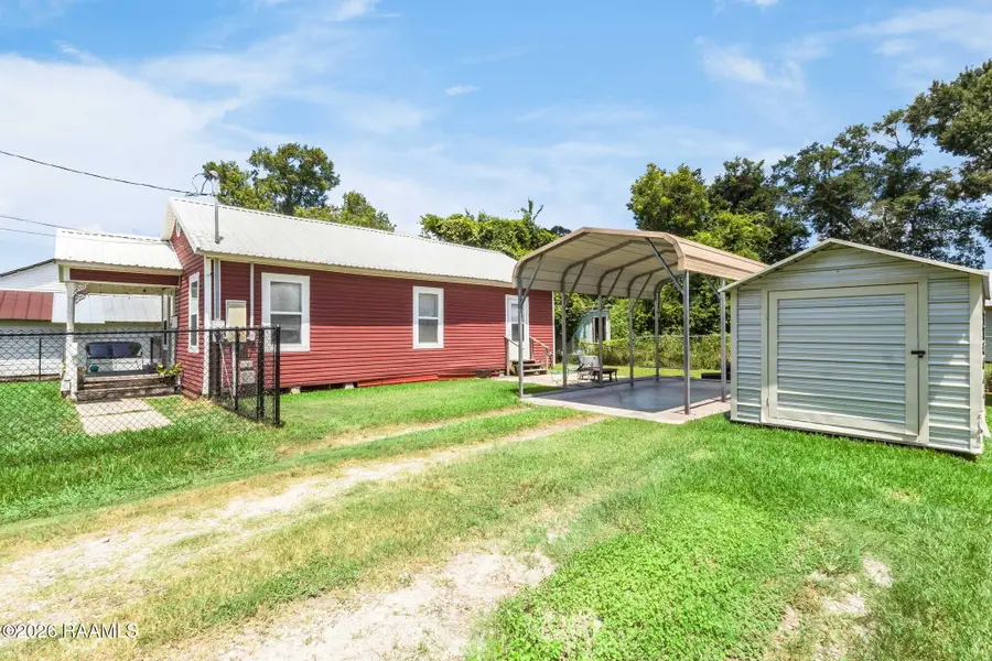 309 E E Street, Rayne, LA 70578 - #2