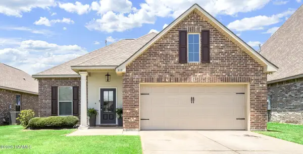 213 Berg Court, Youngsville, LA 70592