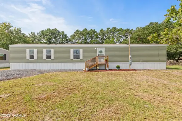 1206 E Dermelie Calais Road, Breaux Bridge, LA 70517