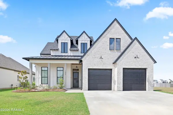 105 Queen Palm Circle, Broussard, LA 70518