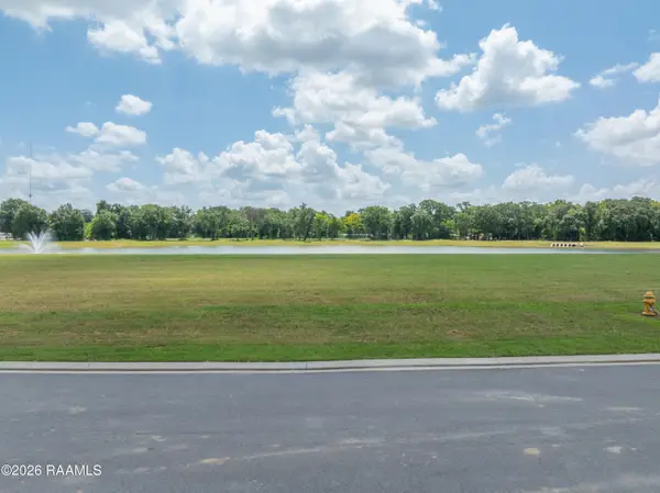 107 Sea Island Lane, Youngsville, LA 70592