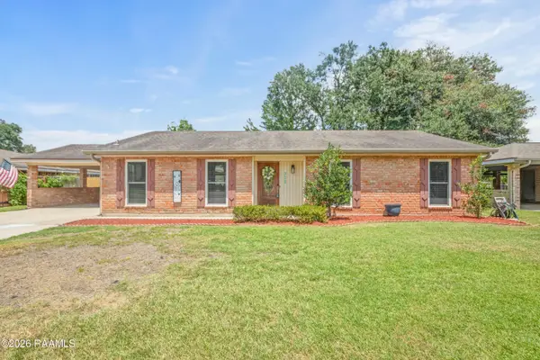 302 Maple Drive, Lafayette, LA 70506